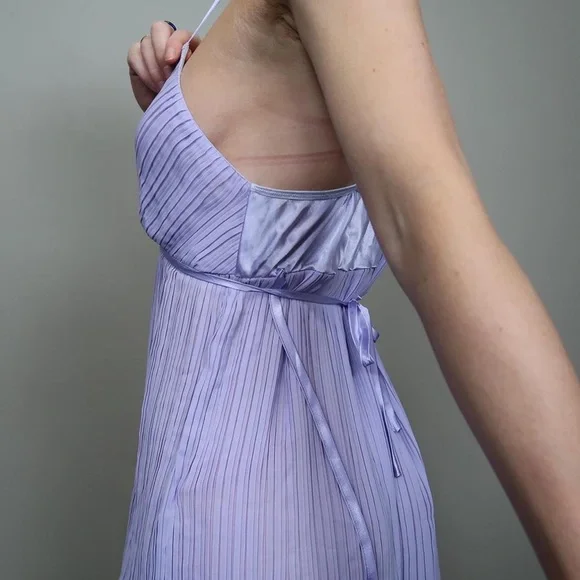 Vintage semi sheer night gown - Picture 2 of 4